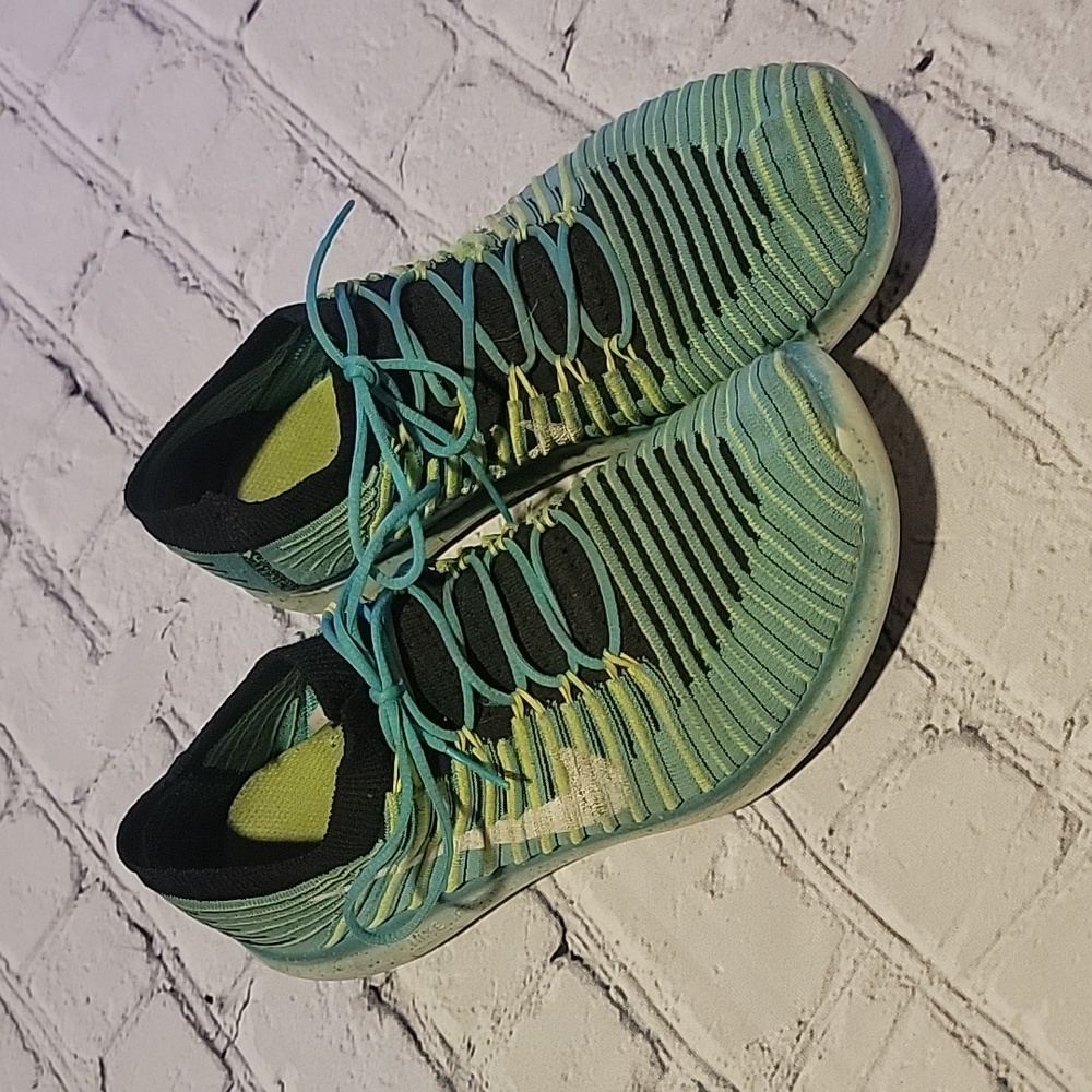 Nike Free Run Green Womens Sz 9